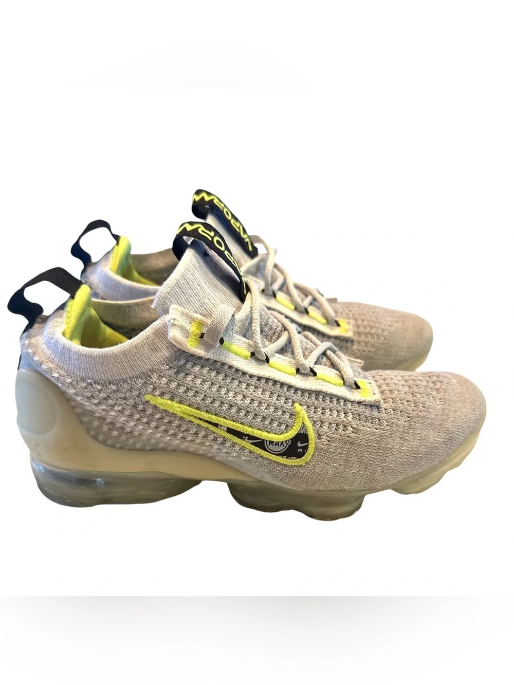 Nike Air Vapormax 2021 Flyknit, Size Big Kid 4Y - Picture 3 of 6